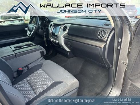 Used 2020 Toyota Tundra SR5 AWD/4WD image 36