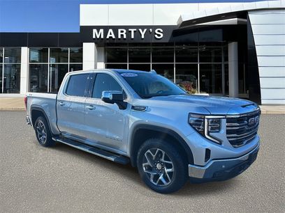 Used 2022 GMC Sierra 1500 SLT w/ SLT Premium Plus Package