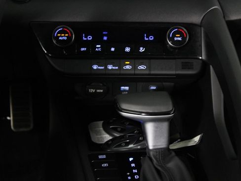 Certified 2026 Hyundai Elantra Sport FWD image 22