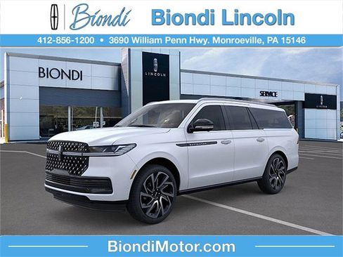 New 2026 Lincoln Navigator L Black Label AWD/4WD image 1