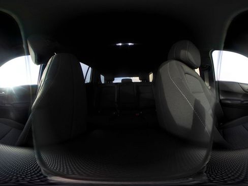 Used 2025 Chevrolet Equinox LT image 42