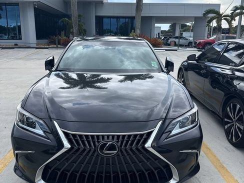 Used 2024 Lexus ES 350 w/ Premium Package FWD image 6
