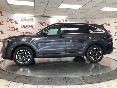 New 2026 Kia Sorento S w/ S Panoramic Sunroof Package