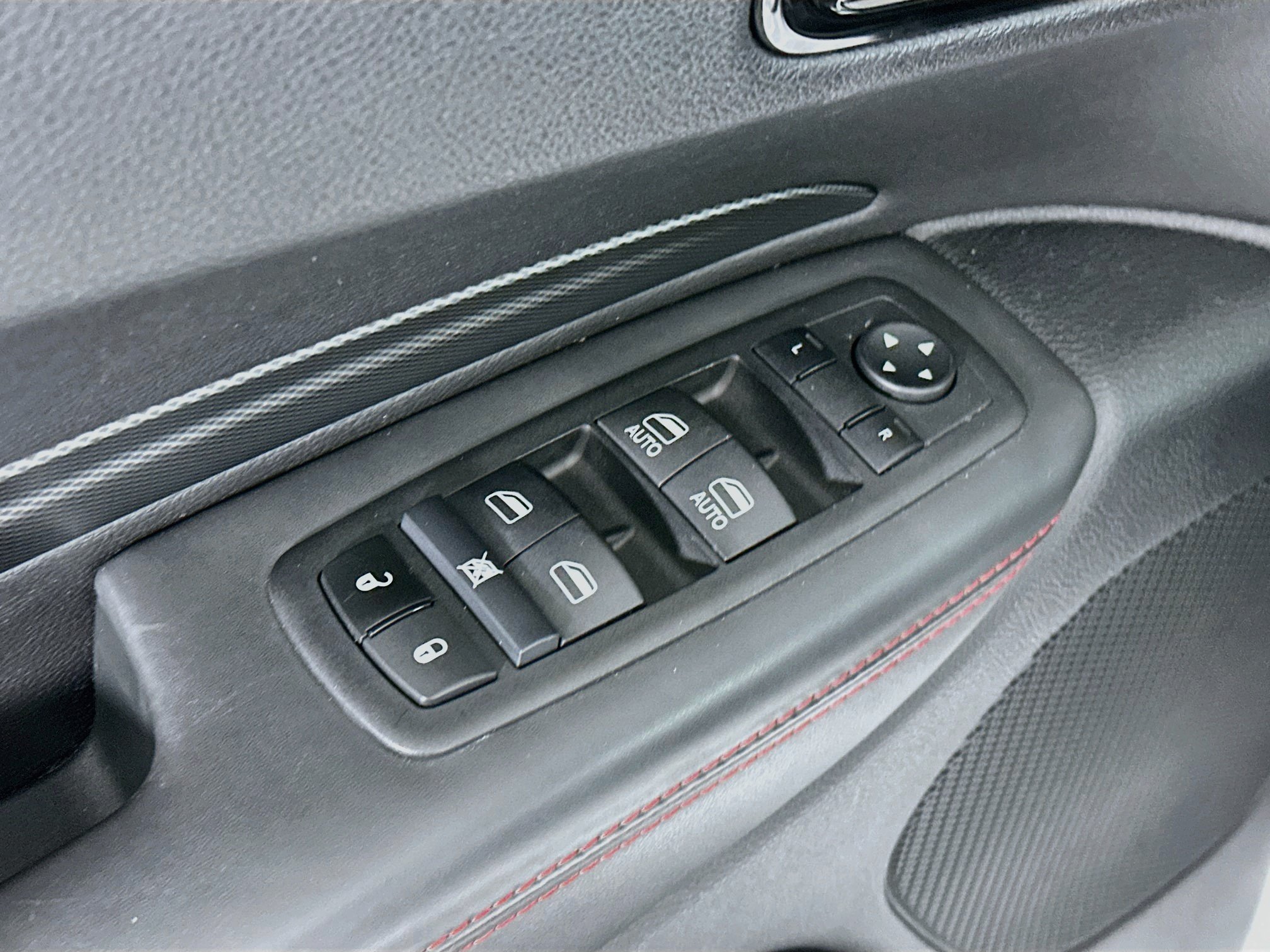 Used 2024 Dodge Durango GT AWD/4WD image 15