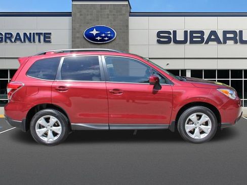 Used 2016 Subaru Forester 2.5i Limited AWD/4WD image 12