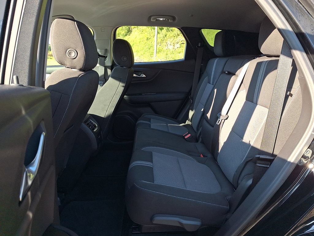 Used 2024 Chevrolet Blazer LT w/ Convenience Package FWD image 10