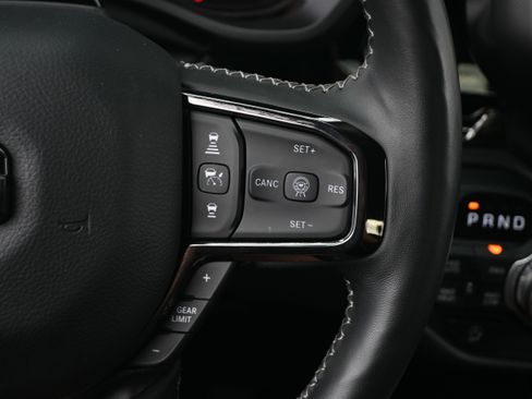 Used 2025 RAM 1500 Limited AWD/4WD image 19