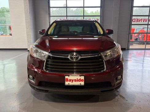 Used 2015 Toyota Highlander Limited AWD/4WD image 4