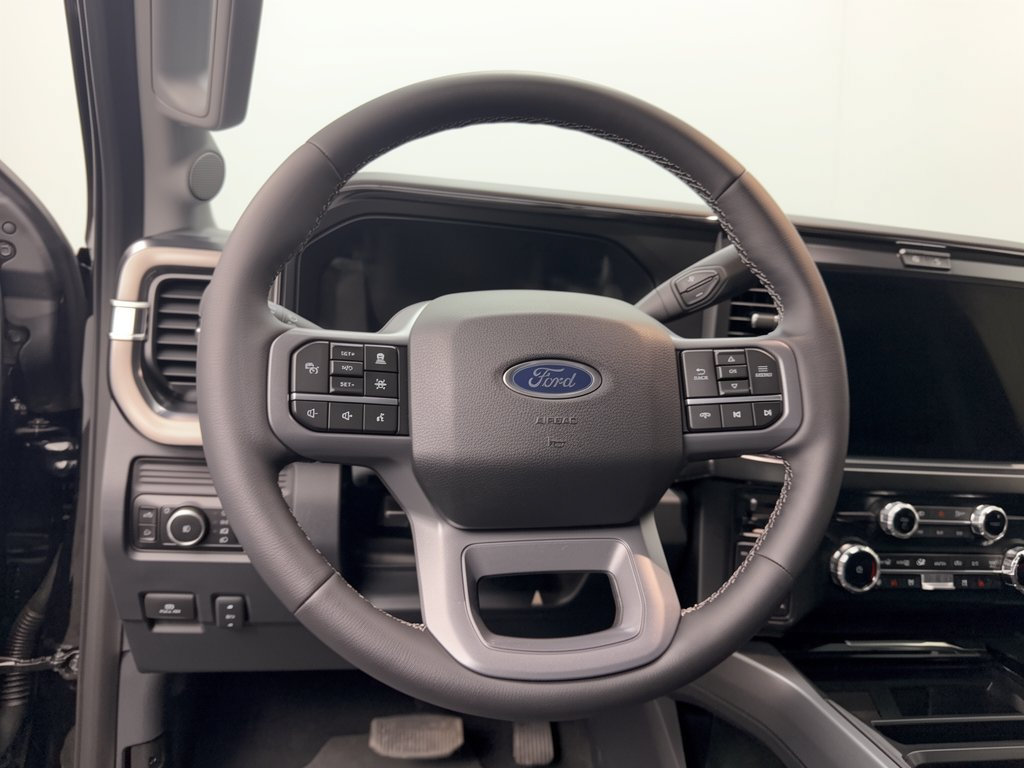 Used 2026 Ford F250 Lariat w/ Tremor Off-Road Package AWD/4WD image 10