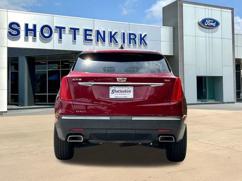 Used 2019 Cadillac XT5 Luxury FWD image 7