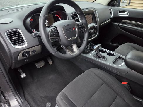 Used 2019 Dodge Durango SXT image 11