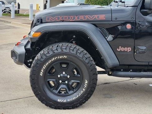 Used 2021 Jeep Gladiator Mojave image 15