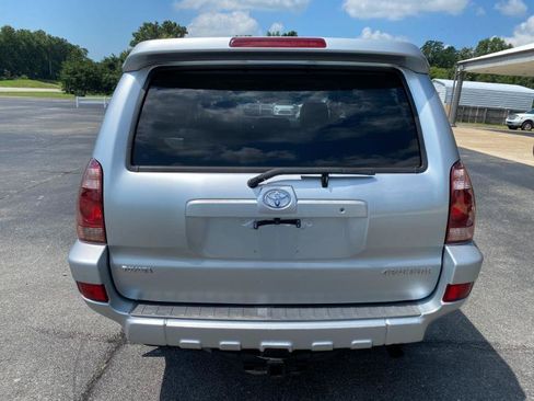 Used 2004 Toyota 4Runner Limited AWD/4WD image 4