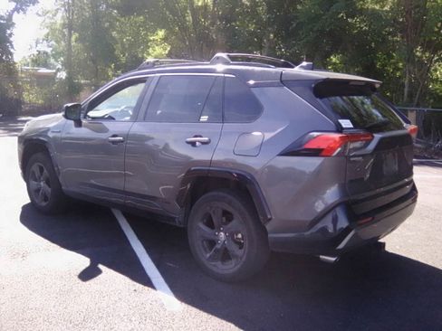 Used 2021 Toyota RAV4 XSE AWD/4WD image 6