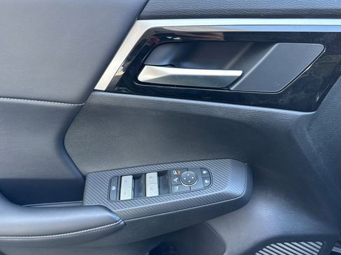 New 2026 Nissan Rogue SL AWD/4WD image 8