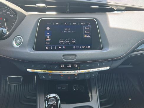 Used 2022 Cadillac XT4 Sport w/ Comfort Package AWD/4WD image 13