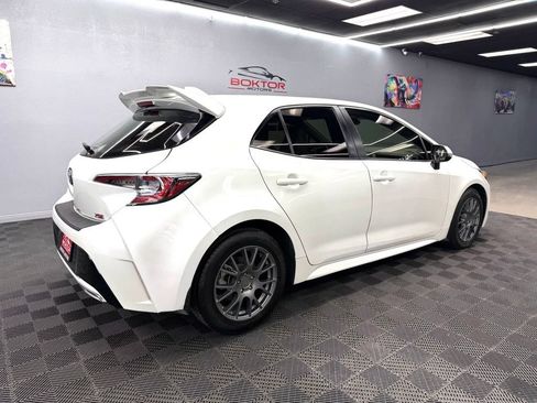 Used 2019 Toyota Corolla XSE FWD image 15
