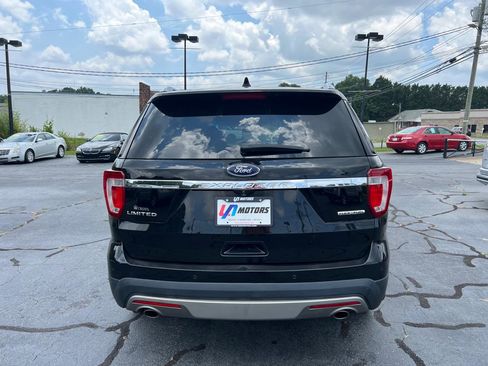 Used 2016 Ford Explorer Limited FWD image 3