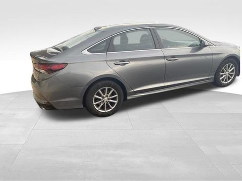 Used 2018 Hyundai Sonata SE FWD image 7