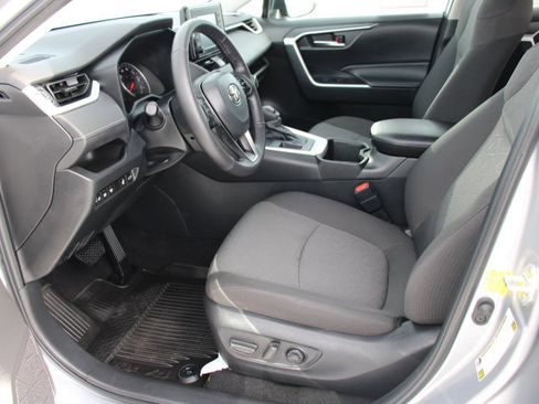 Certified 2022 Toyota RAV4 XLE image 11