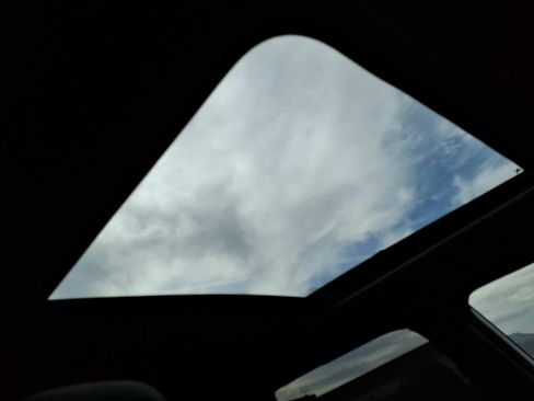 Used 2025 Subaru Forester Premium w/ Protection Package (1PH) image 19