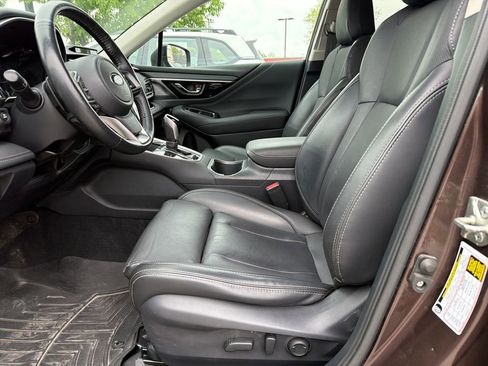 Used 2021 Subaru Outback Limited AWD/4WD image 19