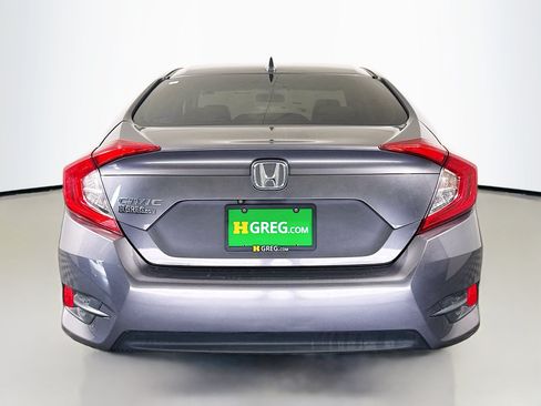 Used 2018 Honda Civic EX image 8