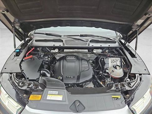 Used 2018 Audi Q5 Prestige AWD/4WD image 25