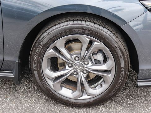 Certified 2024 Honda Accord EX image 7