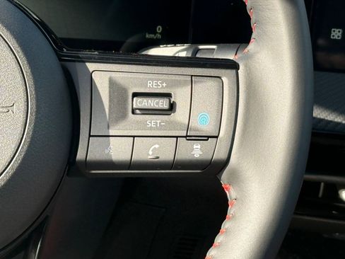 New 2026 Nissan Kicks SR image 24