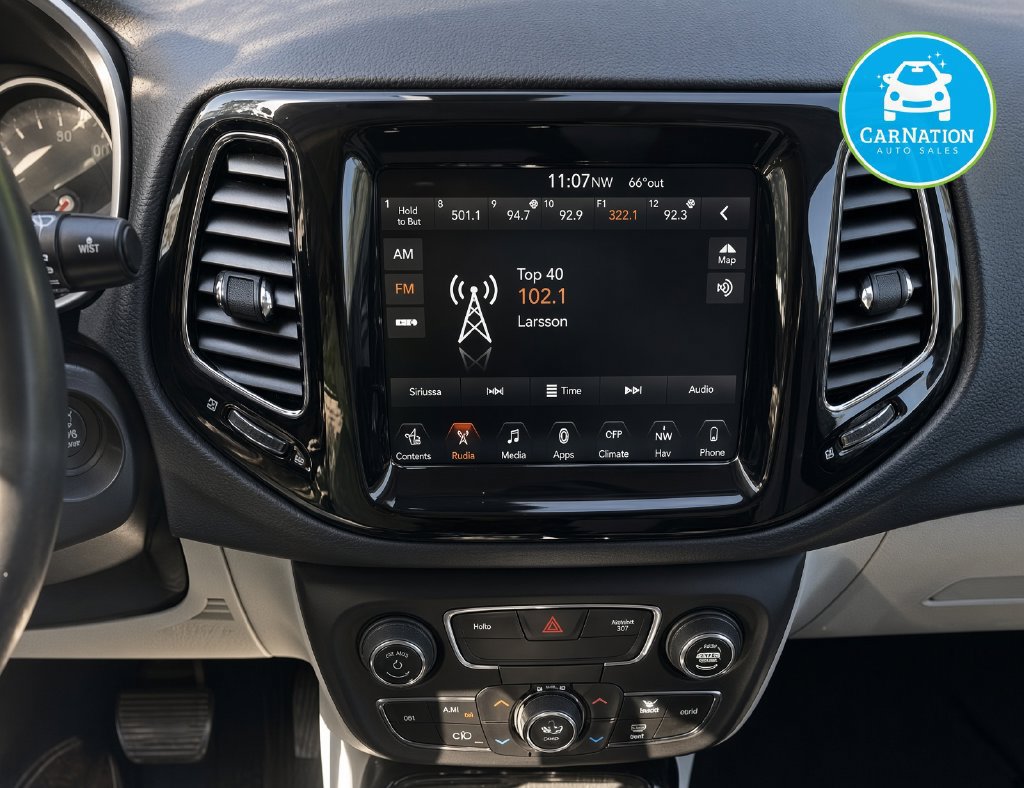 Used 2018 Jeep Compass Limited w/ Navigation Group AWD/4WD image 6