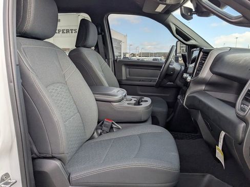 New 2025 RAM 2500 Tradesman image 31