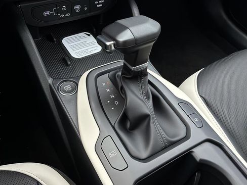 New 2025 Kia K4 GT-Line w/ GT-Line Premium Package FWD image 24