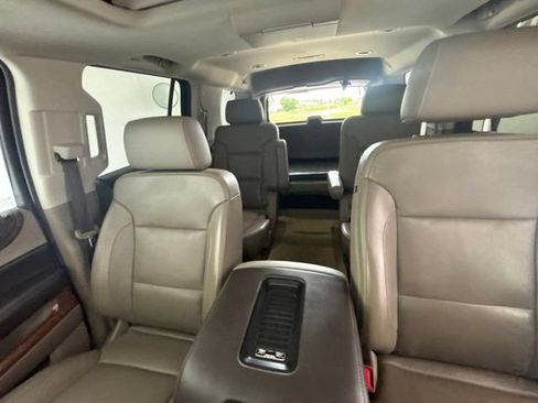 Used 2017 Chevrolet Tahoe Premier AWD/4WD image 18