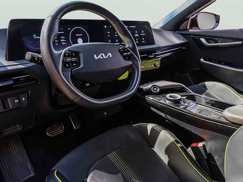 Certified 2024 Kia EV6 GT AWD/4WD image 15