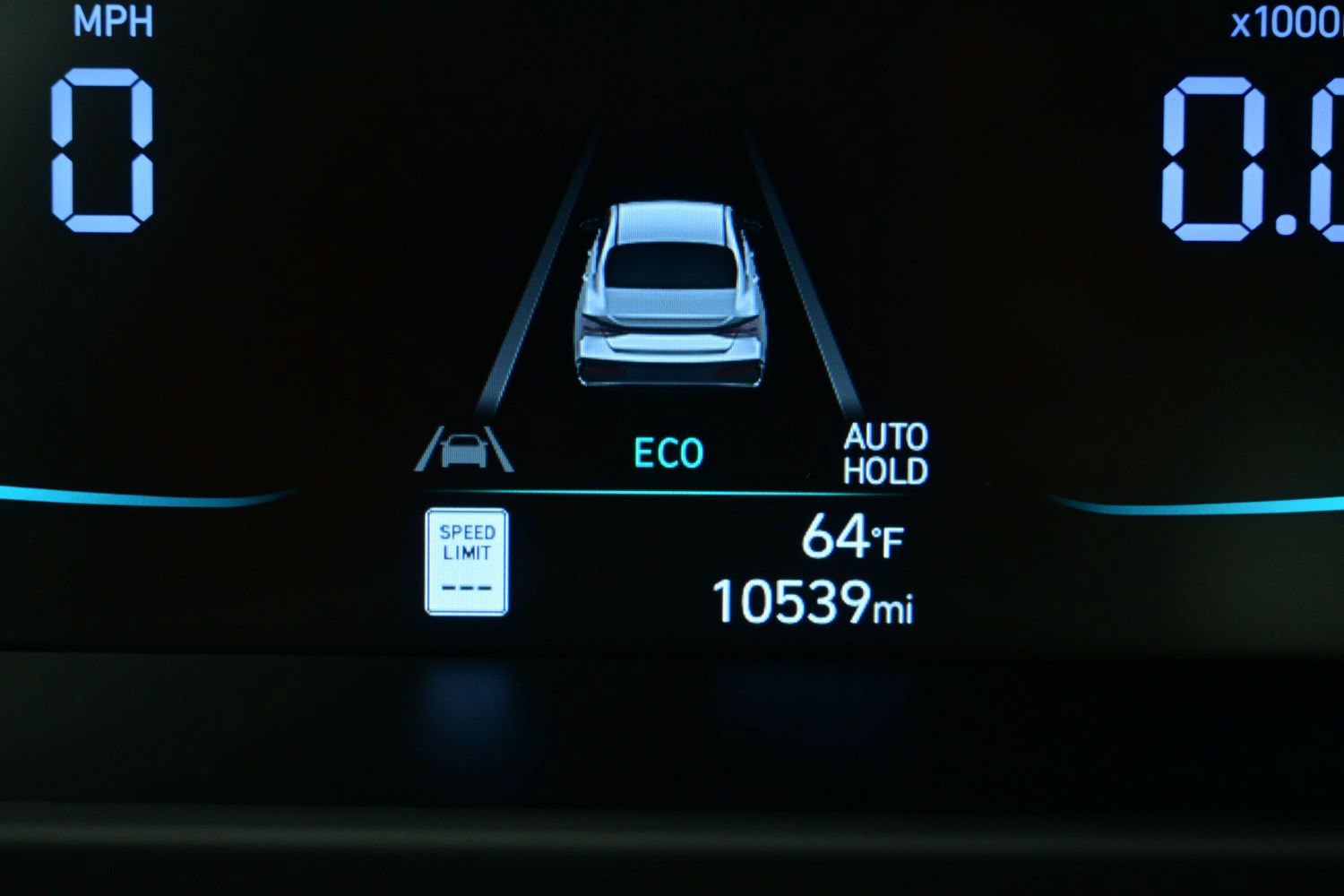 Certified 2026 Hyundai Elantra Hybrid FWD image 26