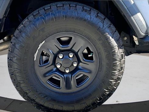 Certified 2024 Jeep Wrangler Sport image 32