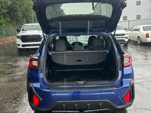 Used 2024 Subaru Crosstrek 2.0i Premium AWD/4WD image 32
