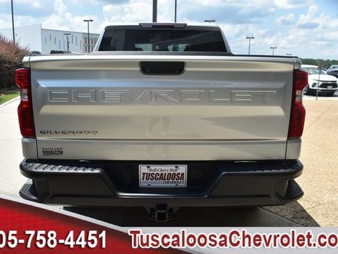 Certified 2022 Chevrolet Silverado 1500 W/T w/ WT Value Package AWD/4WD image 9
