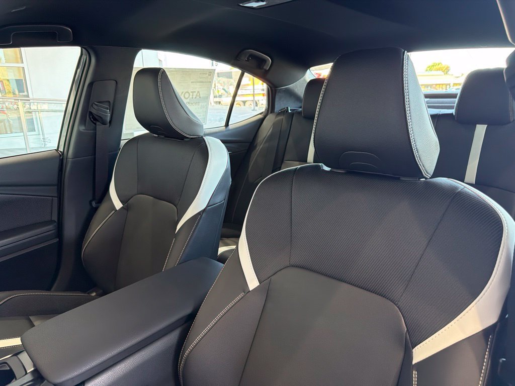New 2026 Toyota Camry SE FWD image 19