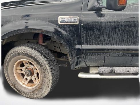 Used 2003 Ford F250 XLT image 21