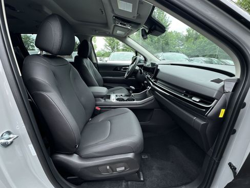New 2026 Kia Carnival SX Prestige FWD image 35