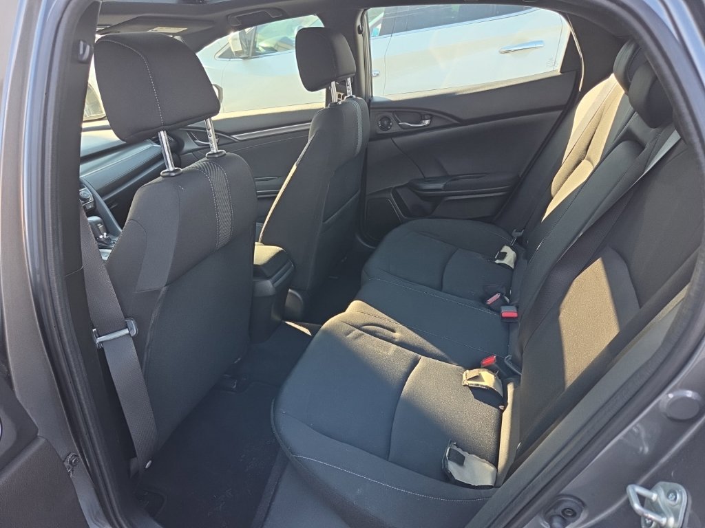 Used 2018 Honda Civic EX image 8
