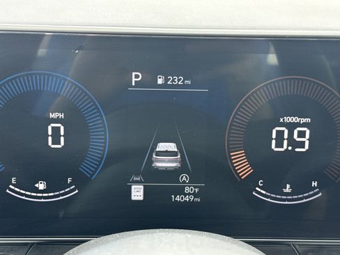 Used 2025 Hyundai Kona SE FWD image 11