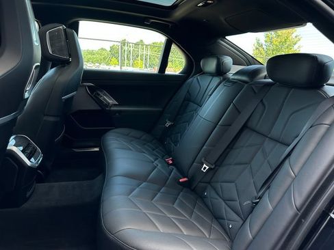 Used 2023 BMW 740i w/ Parking Assistance Package RWD image 25