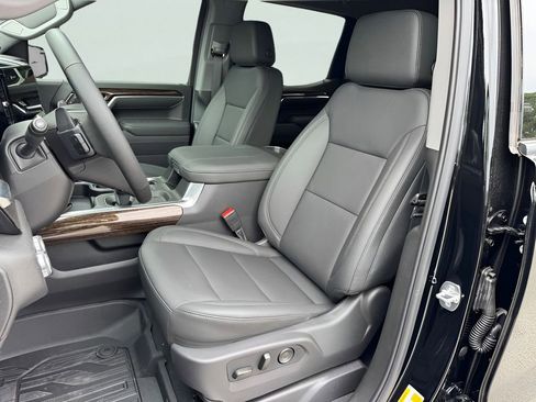 New 2026 GMC Sierra 1500 Elevation w/ Elevation Premium Package AWD/4WD image 9