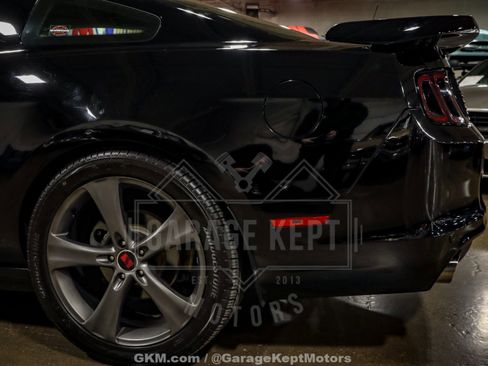 Used 2014 Ford Mustang GT Premium image 41