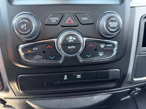 Used 2023 RAM 1500 Classic SLT w/ Electronics Group AWD/4WD image 23