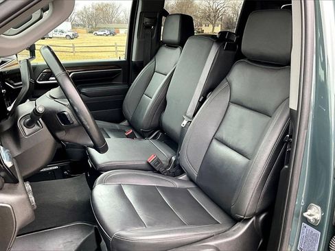 Used 2025 Chevrolet Silverado 2500 LT w/ Trail Boss Package image 24