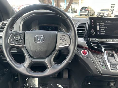 Certified 2023 Honda Odyssey Sport image 14